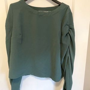 Elegant ruched sleeve blouse